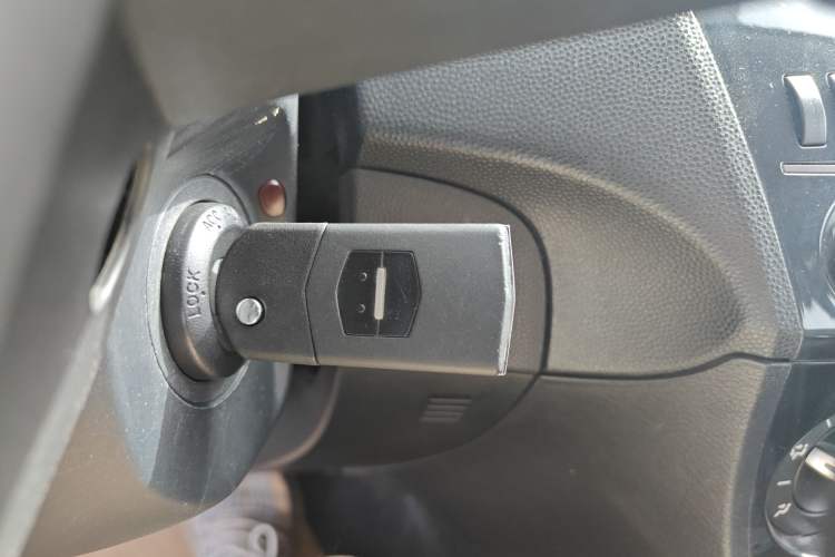 Used Mazda 3 2015 Hatchback 1.6L Automatic Elite Model Interior 1