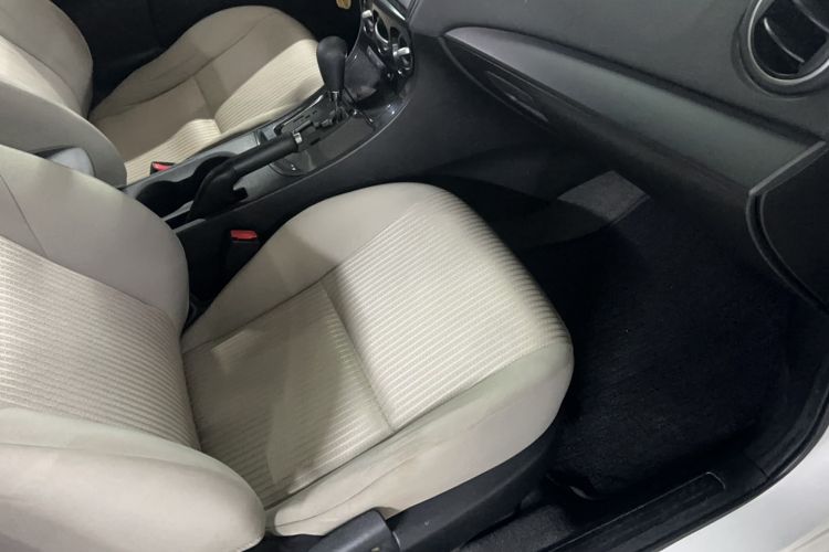 Used Mazda 3 2015 Sedan 1.6L Automatic Comfort Model Interior 2