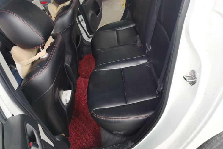 Used Mazda 3 2015 Sedan 1.6L Manual Comfort Model Interior 3