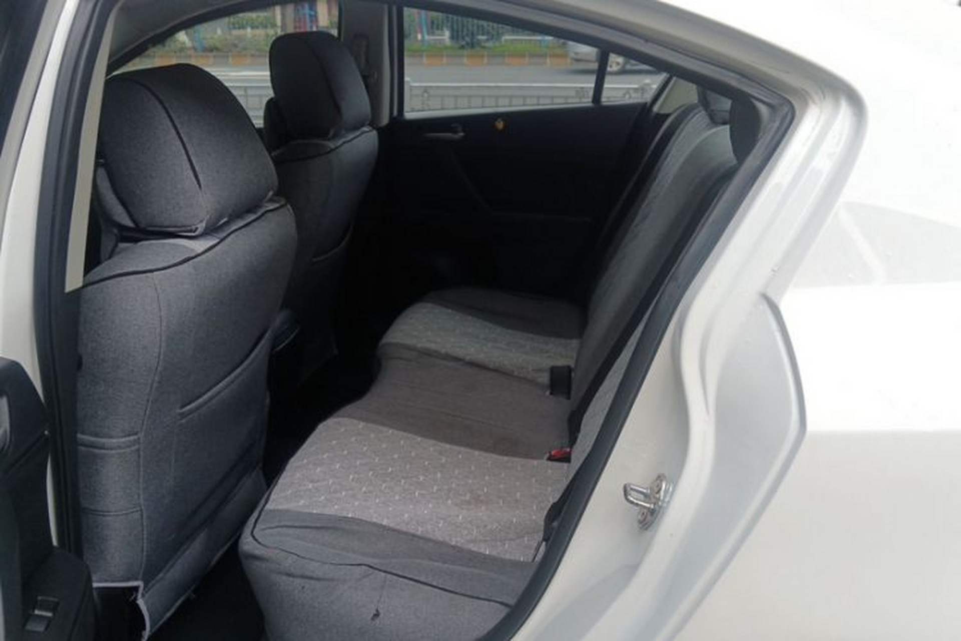 Used Mazda 3 2015 Sedan 1.6L Automatic Comfort Model Interior 6