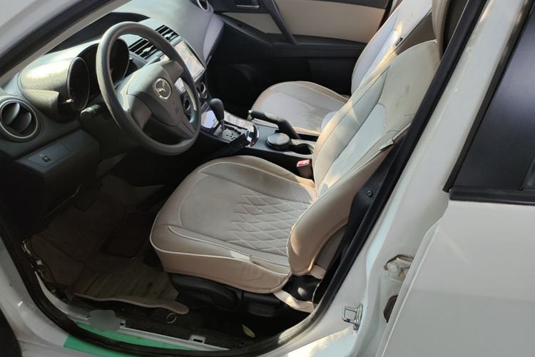 Used Mazda 3 2015 Sedan 1.6L Automatic Comfort Model Left Front Seat