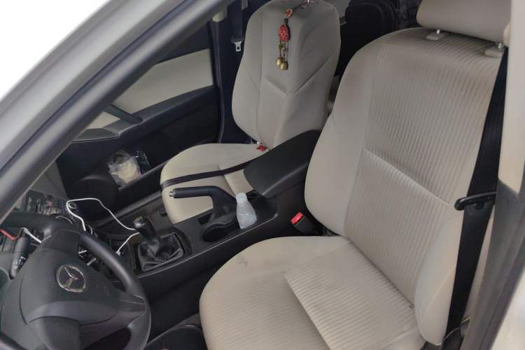 Used Mazda 3 2015 Sedan 1.6L Manual Comfort Model Left Front Seat