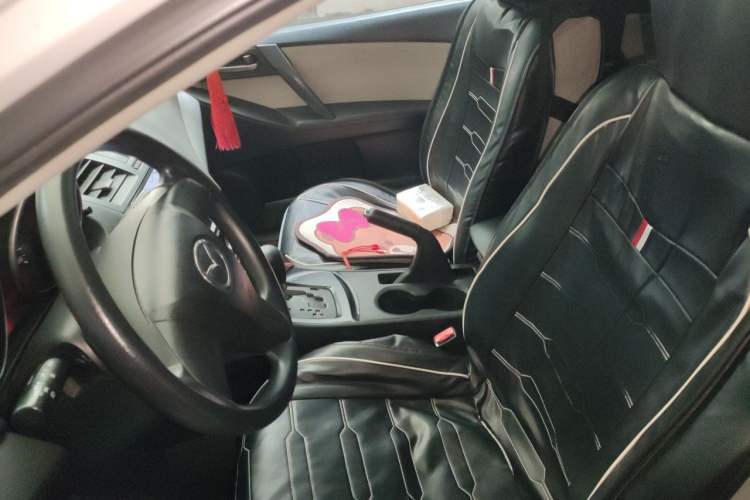 Used Mazda 3 2015 Sedan 1.6L Automatic Comfort Model Left Front Seat