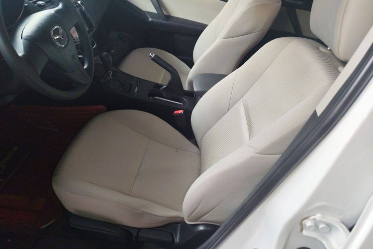 Used Mazda 3 2015 Sedan 1.6L Automatic Comfort Model Left Front Seat