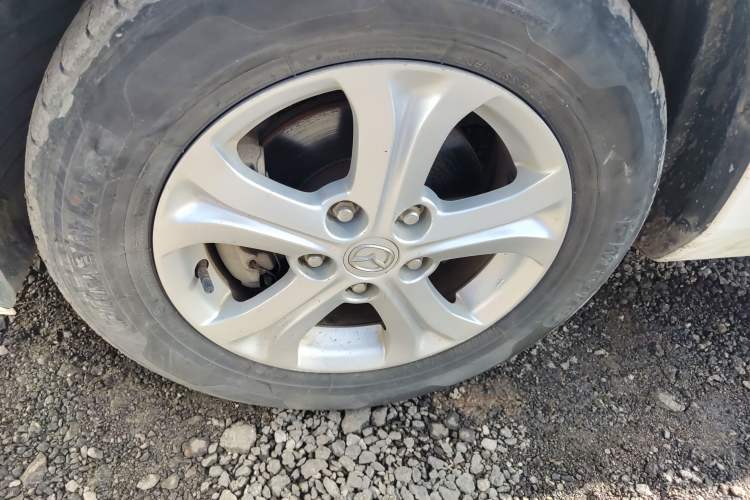 Used Mazda 3 2015 Sedan 1.6L Automatic Elite Model Left Front Wheel Hub