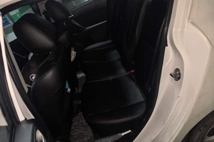 Used Mazda 3 2015 Sedan 1.6L Automatic Elite Model Left Rear Seat
