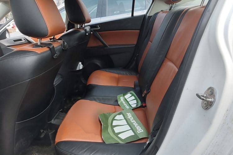 Used Mazda 3 2015 Sedan 1.6L Automatic Elite Model Left Rear Seat