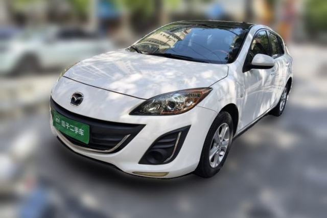 Used Mazda 3 2015 Hatchback 1.6L Manual Comfort Edition