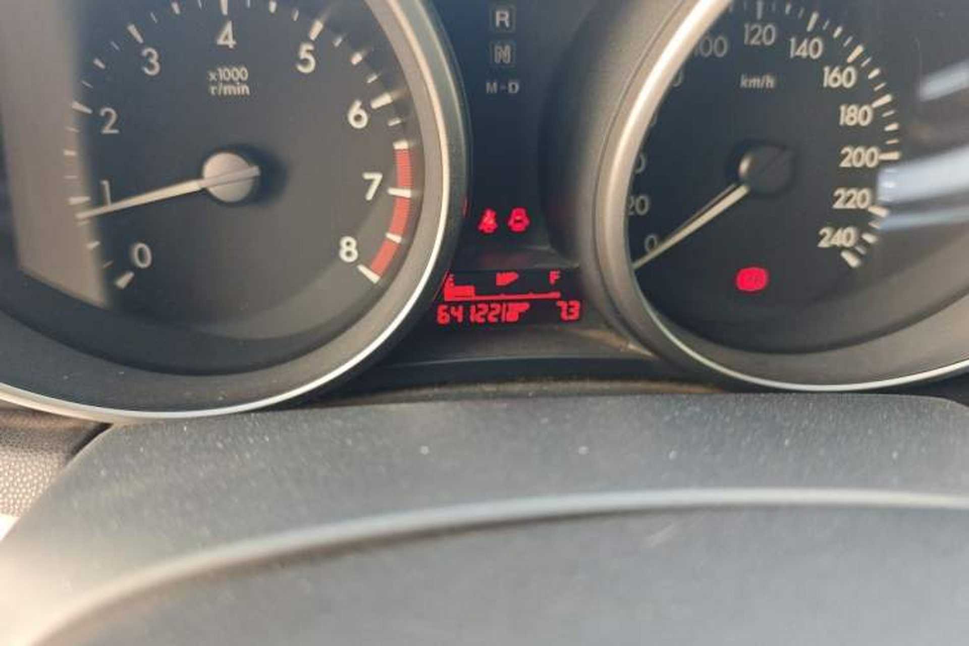 Used Mazda 3 2015 Sedan 1.6L Automatic Elite Model Odometer Close Up