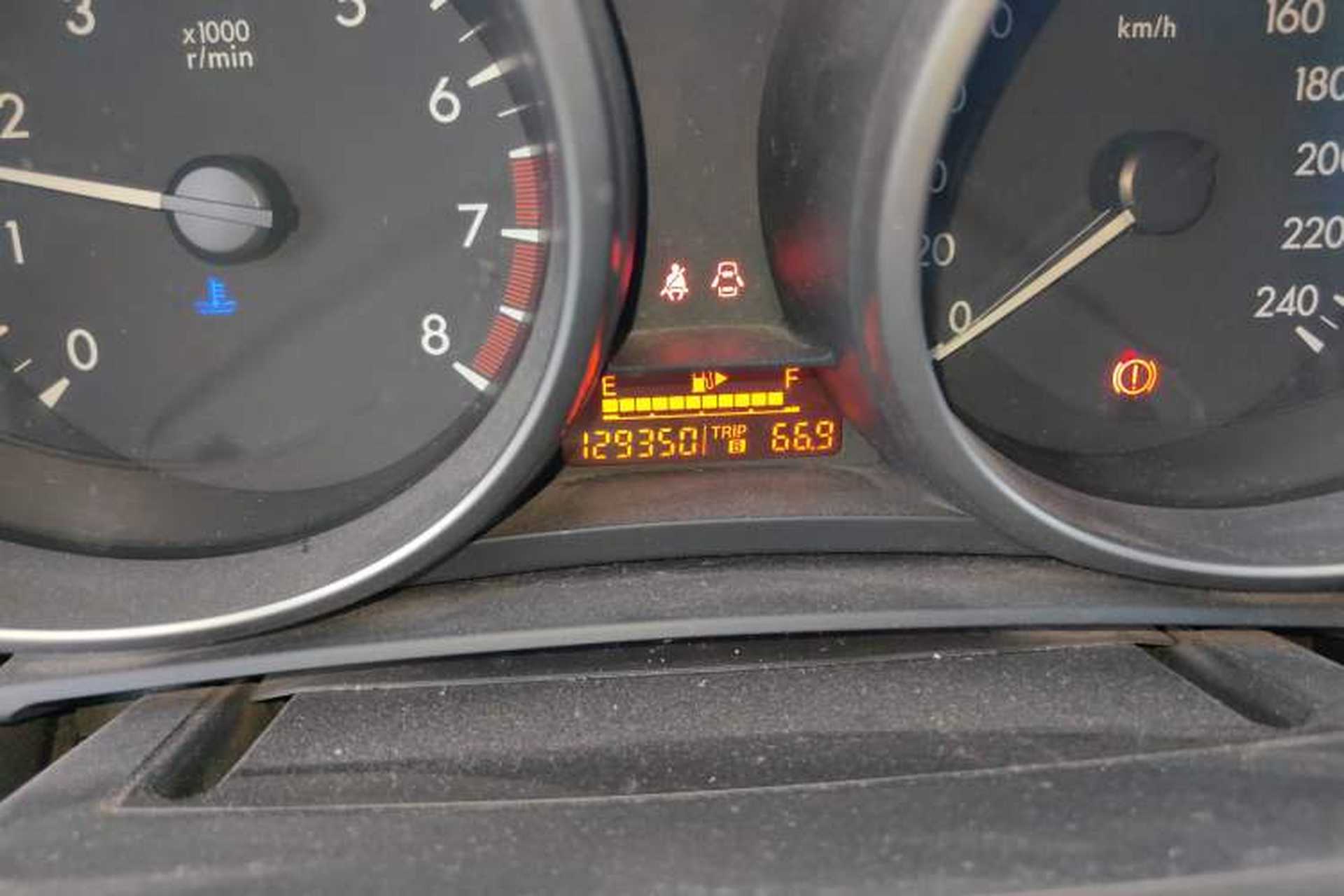 Used Mazda 3 2015 Sedan 1.6L Manual Comfort Model Odometer Close Up