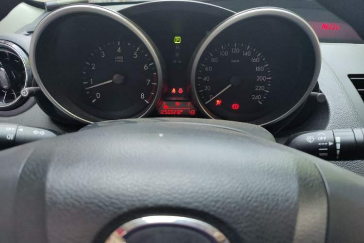 Used Mazda 3 2015 Sedan 1.6L Automatic Comfort Model Odometer Close Up