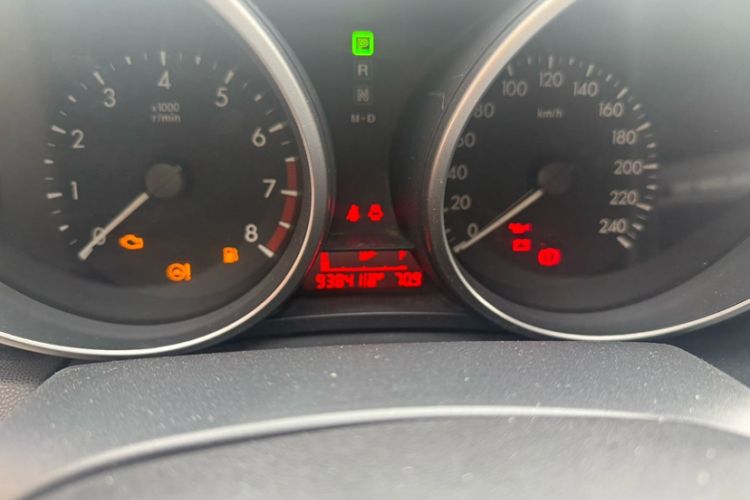 Used Mazda 3 2015 Hatchback 1.6L Automatic Elite Model Odometer Close Up