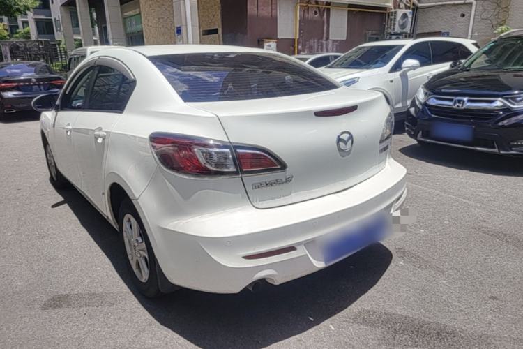 Used Mazda 3 2015 Sedan 1.6L Automatic Elite Model Rear Left 45 Deg