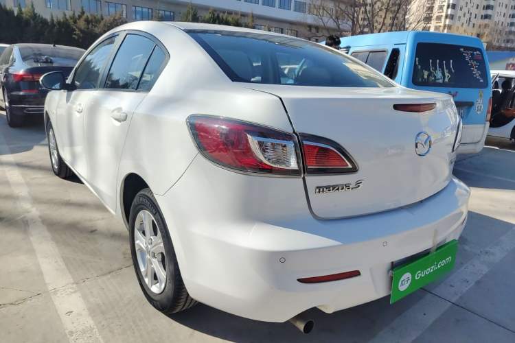 Used Mazda 3 2015 Sedan 1.6L Manual Comfort Model Rear Left 45 Deg