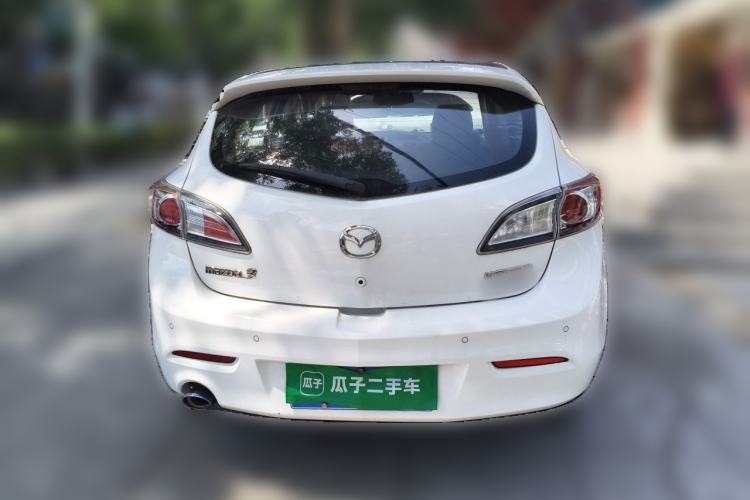 Used Mazda 3 2015 Hatchback 1.6L Manual Comfort Edition Rear