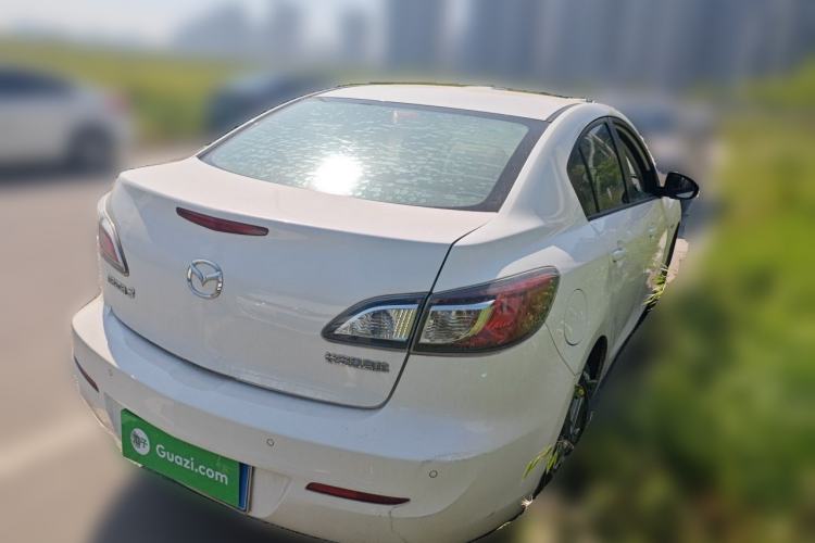Used Mazda 3 2015 Sedan 1.6L Manual Comfort Model Rear Right 45 Deg