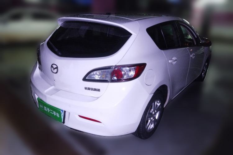 Used Mazda 3 2015 Hatchback 1.6L Automatic Elite Model Rear Right 45 Deg
