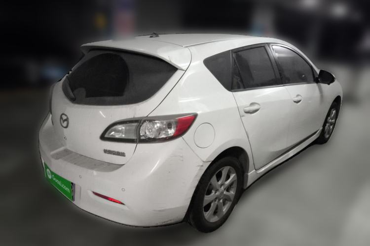 Used Mazda 3 2015 Hatchback 2.0L Automatic Sport Model Rear Right 45 Deg