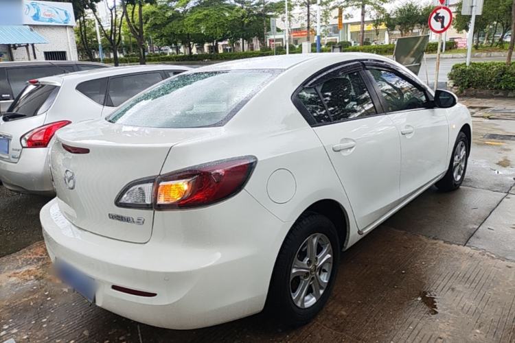 Used Mazda 3 2015 Sedan 1.6L Automatic Comfort Model Rear Right 45 Deg
