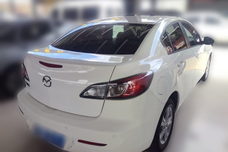Used Mazda 3 2015 Sedan 1.6L Automatic Comfort Model Rear Right 45 Deg