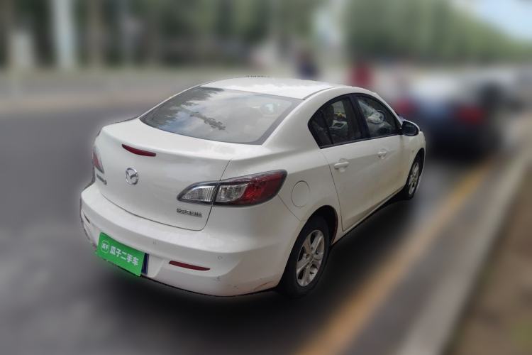 Used Mazda 3 2015 Sedan 1.6L Manual Comfort Model Rear Right 45 Deg