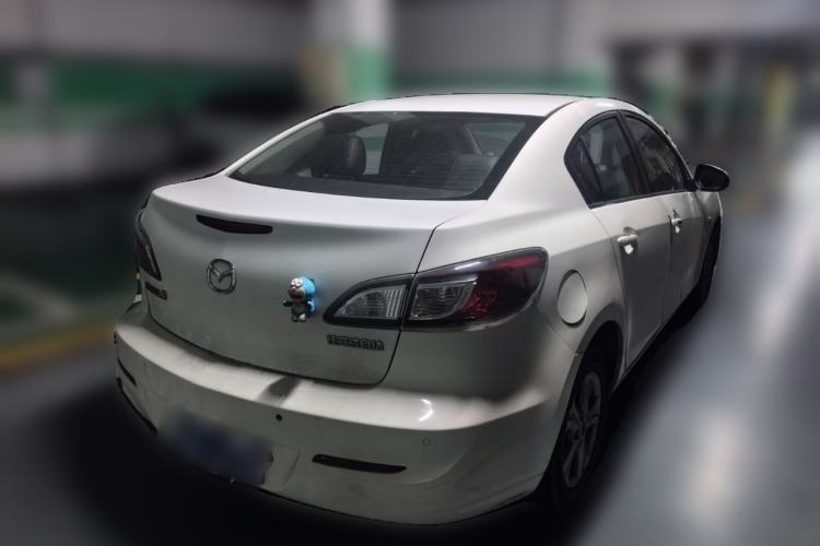 Used Mazda 3 2015 Sedan 1.6L Automatic Elite Model Rear Right 45 Deg