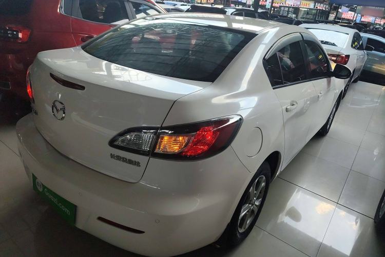Used Mazda 3 2015 Sedan 1.6L Automatic Comfort Model Rear Right 45 Deg