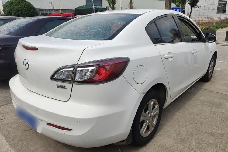 Used Mazda 3 2015 Sedan 1.6L Automatic Elite Model Rear Right 45 Deg