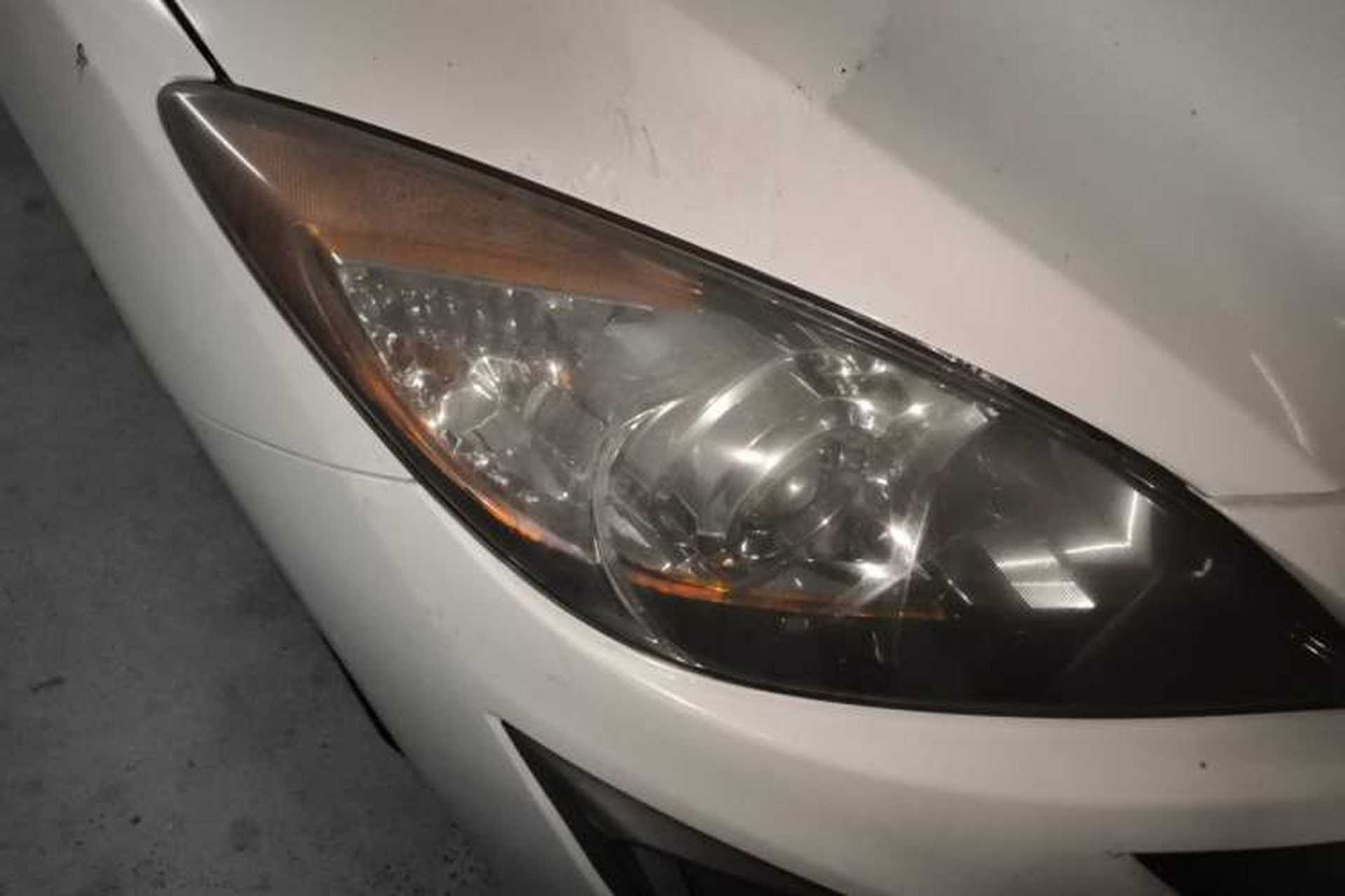 Used Mazda 3 2015 Hatchback 2.0L Automatic Sport Model Right Front Headlight
