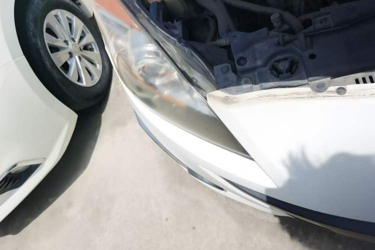 Used Mazda 3 2015 Sedan 1.6L Automatic Elite Model Right Front Headlight