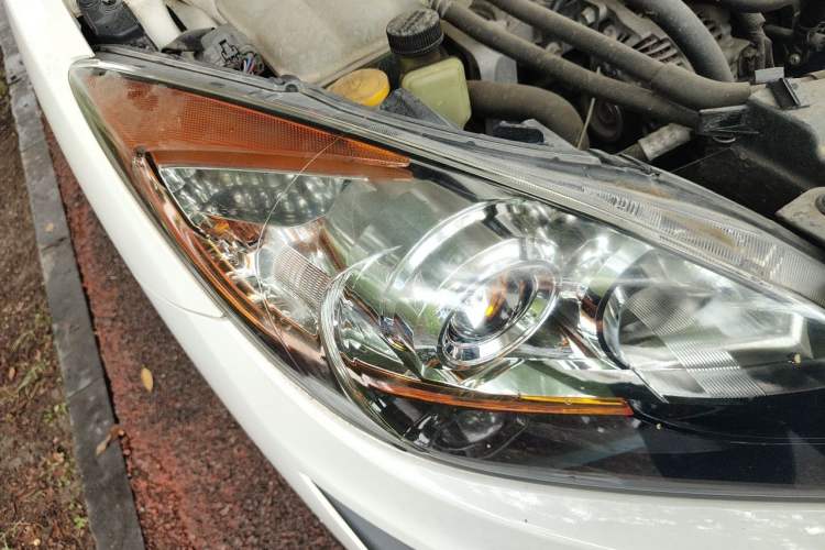 Used Mazda 3 2015 Sedan 1.6L Manual Comfort Model Right Front Headlight