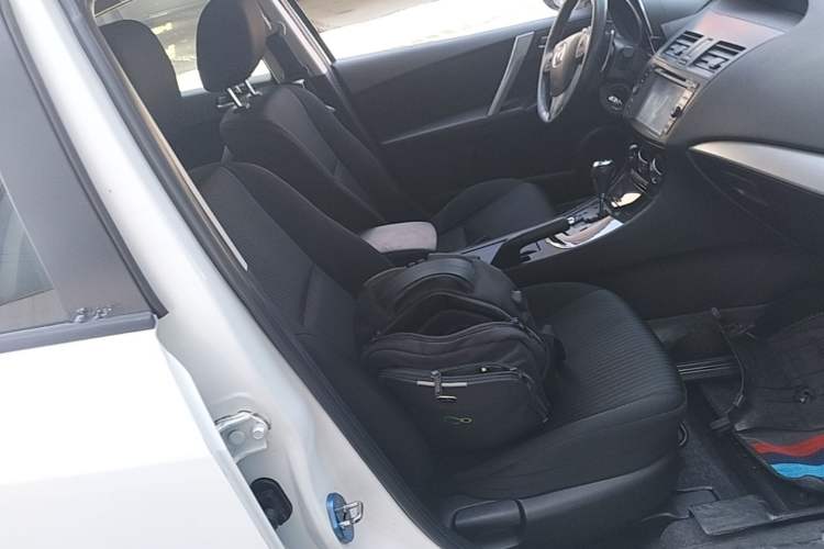 Used Mazda 3 2015 Sedan 2.0L Automatic Sport Model Right Front Seat