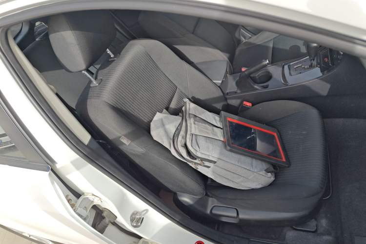 Used Mazda 3 2015 Hatchback 1.6L Automatic Elite Model Right Front Seat