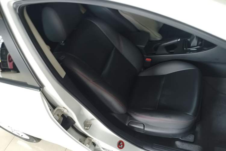 Used Mazda 3 2015 Hatchback 1.6L Manual Comfort Edition Right Front Seat