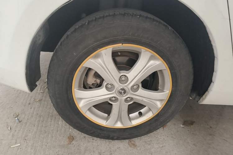 Used Mazda 3 2015 Sedan 1.6L Automatic Comfort Model Right Rear Wheel Hub