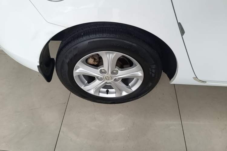 Used Mazda 3 2015 Hatchback 1.6L Manual Comfort Edition Right Rear Wheel Hub