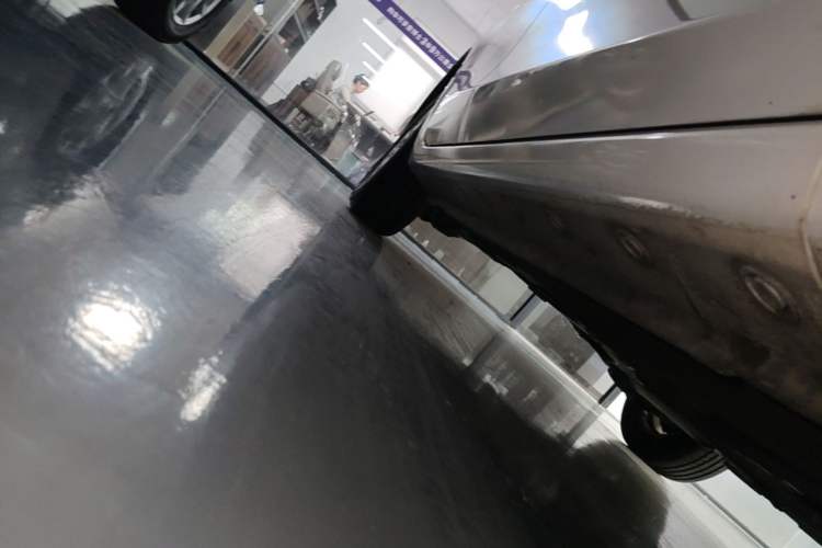 Used Mazda 3 2015 Sedan 1.6L Automatic Elite Model Right Side Sill