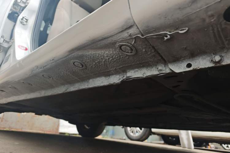 Used Mazda 3 2015 Sedan 1.6L Automatic Comfort Model Right Side Sill