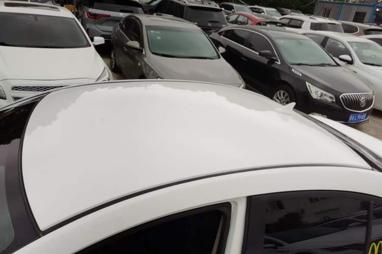 Used Mazda 3 2015 Sedan 1.6L Automatic Comfort Model Roof