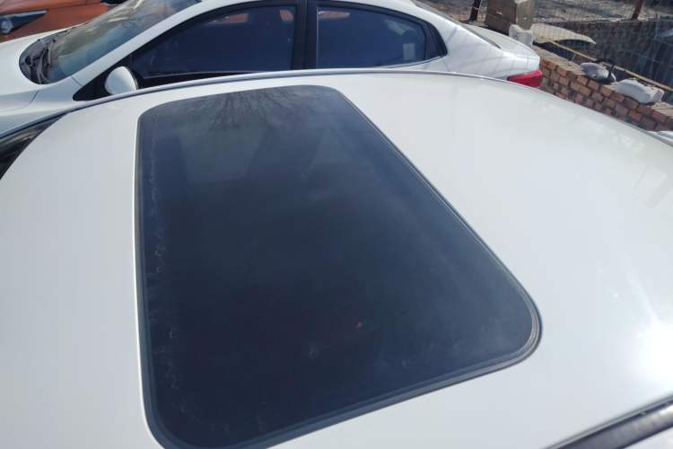 Used Mazda 3 2015 Sedan 1.6L Automatic Elite Model Roof