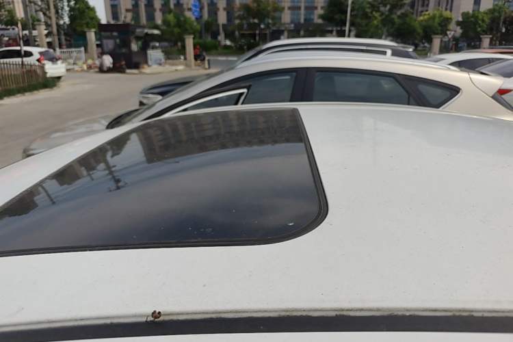 Used Mazda 3 2015 Sedan 1.6L Automatic Elite Model Roof