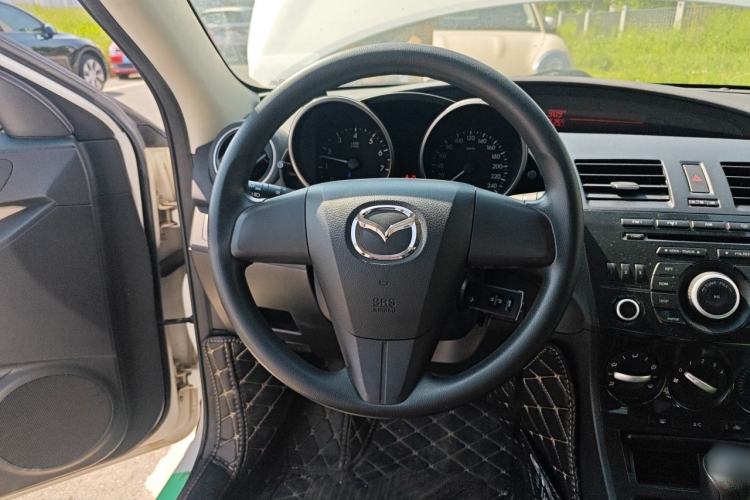 Used Mazda 3 2015 Sedan 1.6L Manual Comfort Model Steering Wheel