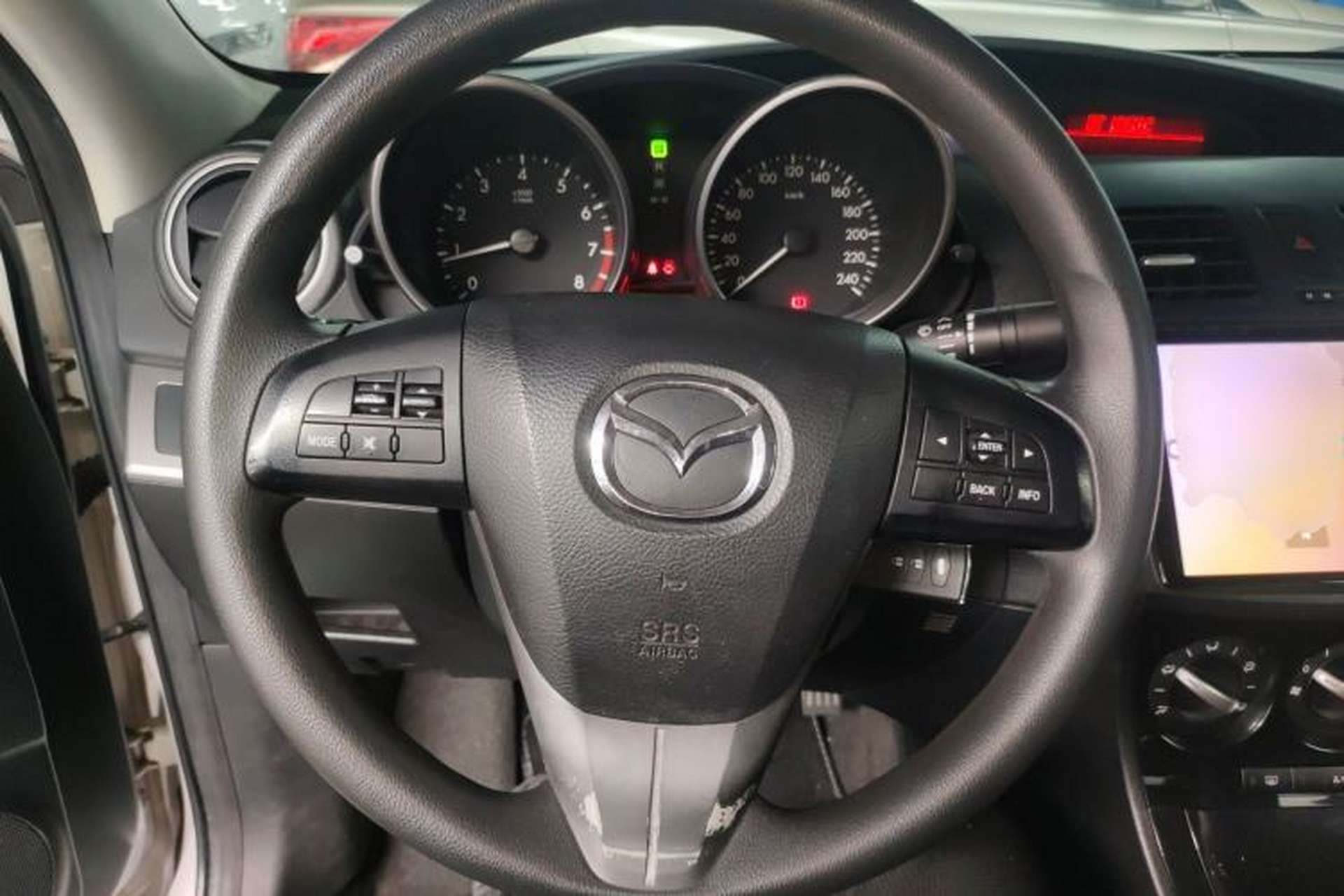 Used Mazda 3 2015 Sedan 1.6L Automatic Elite Model Steering Wheel
