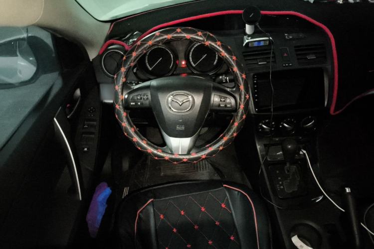 Used Mazda 3 2015 Hatchback 2.0L Automatic Sport Model Steering Wheel