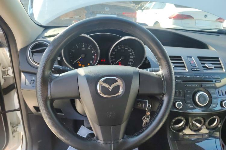 Used Mazda 3 2015 Sedan 1.6L Manual Comfort Model Steering Wheel