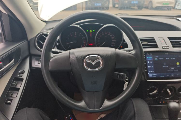Used Mazda 3 2015 Sedan 1.6L Automatic Comfort Model Steering Wheel
