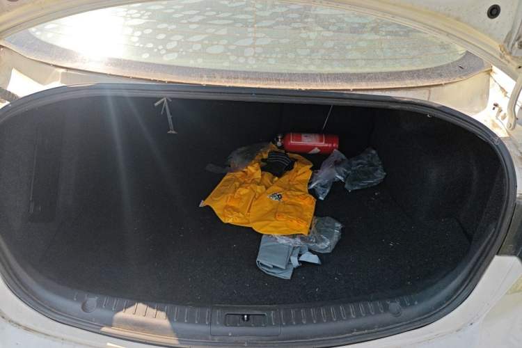Used Mazda 3 2015 Sedan 1.6L Manual Comfort Model Trunk