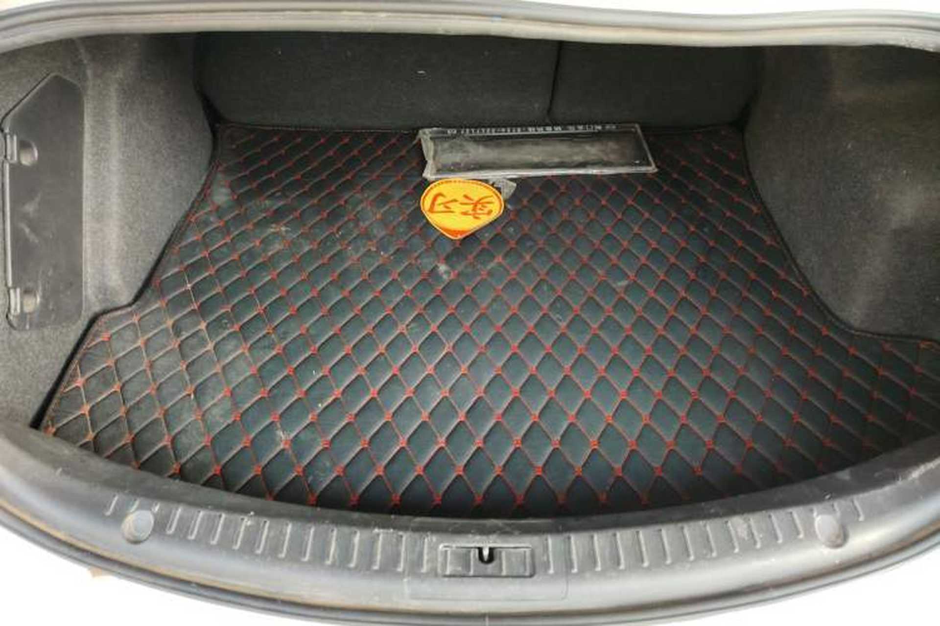 Used Mazda 3 2015 Sedan 1.6L Manual Comfort Model Trunk