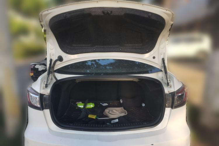 Used Mazda 3 2015 Sedan 1.6L Manual Elite Model Trunk