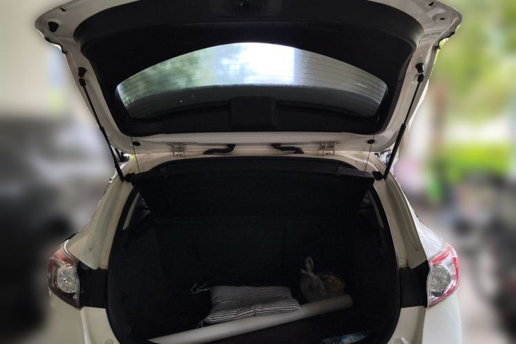 Used Mazda 3 2015 Hatchback 2.0L Automatic Sport Model Trunk